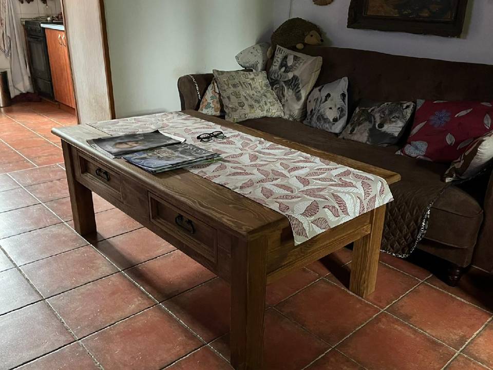 konferenční stolek mexicana